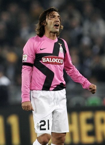 记者：罗马联系法比奥-席尔瓦团队，但若吉拉西离队他将留下（记者称罗马已接触法比奥-席尔瓦团队，但若吉拉西离队，席尔瓦将选择留队）