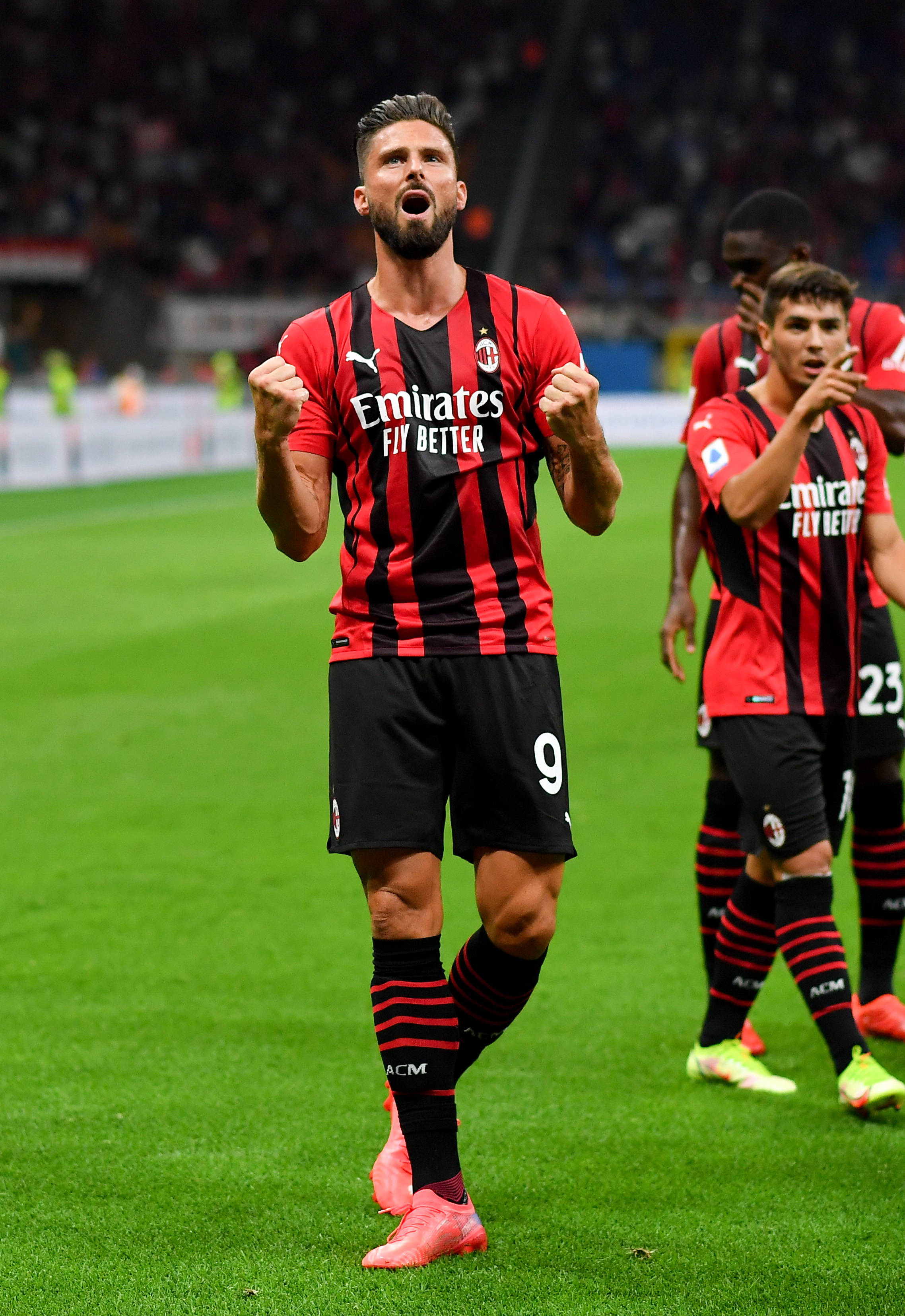 高尔德：穆勒能来温哥华白浪真是太棒了，希望下周我们能夺冠（高尔德：穆勒加盟温哥华白浪令人振奋，期待下周加冕冠军）