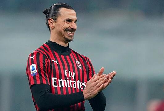 快船胜黄蜂赛后！哈登55分连破4纪录，发言惹人泪目，卢点名表扬（快船击退黄蜂后，哈登55分破四纪录，赛后发言催泪，泰伦-卢点名夸赞）