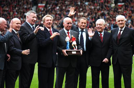 前利物浦定位球教练：如有需要愿重返球队，利物浦随时欢迎打给我（前利物浦定位球教练称愿在需要时重返球队：利物浦可随时来电）