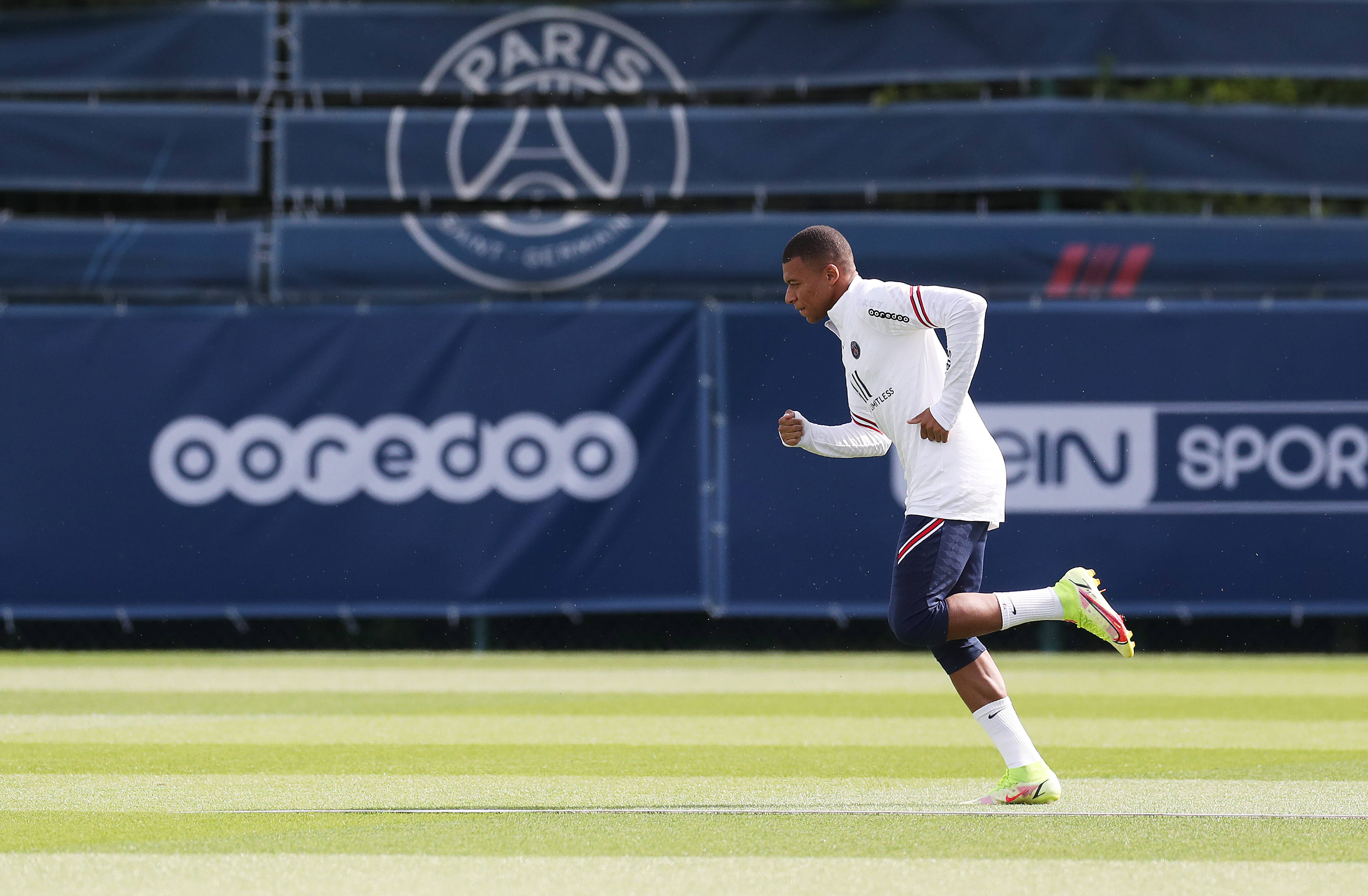 弗兰克：很享受在浙江队的最后一战，这些年经历很难忘很美妙（弗兰克：浙江队生涯收官战让我尽兴，这些年经历难忘且美好）