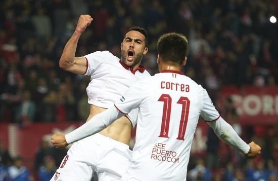 库普梅纳斯：我踢左中卫感觉很舒服，我的能力能帮助尤文（库普梅纳斯：踢左中卫很自在，相信自身能力能助尤文）