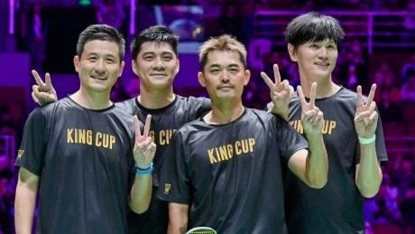 欧冠球员表现评析：C罗连续进球,（欧冠球员表现解读：C罗连场破门）