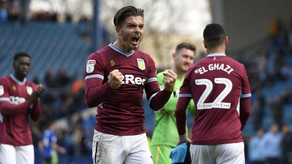 兰克尔-泽在上周举办婚礼，此前他与青岛海牛闹得不欢而散（与青岛海牛不欢而散后，兰克尔-泽上周完婚）