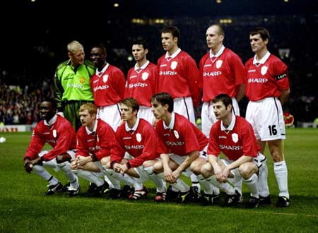 惊天倒钩！官方：蒙铁尔倒钩世界波当选2025普斯卡什奖（年度最佳进球！蒙铁尔倒钩世界波荣膺2025普斯卡什奖）