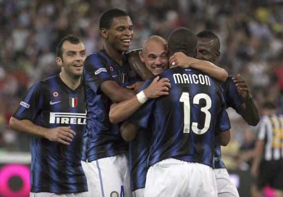 法尔克：拜仁考察了累西腓体育中场泽-卢卡斯，巴萨也有意（法尔克：拜仁已考察累西腓体育中场泽-卢卡斯，巴萨亦有意）