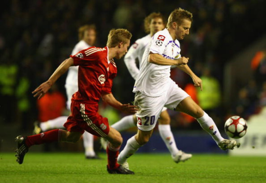 排除伤病！天空：弗拉霍维奇内收肌轻度疲劳，有望出战佛罗伦萨（无大碍！天空：弗拉霍维奇内收肌轻微疲劳，预计可战佛罗伦萨）