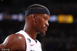 默特萨克：图赫尔敢于挑战超级球星，英格兰人还不习惯这种教练（默特萨克：图赫尔敢直面巨星，英格兰人尚未习惯这种主帅）