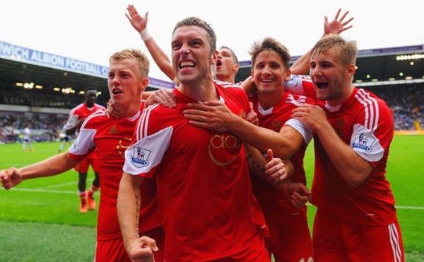 图片报：在接受眼部小手术后，本周五奥利塞参加了球队的训练（图片报：奥利塞在接受眼部小手术后已于本周五重返球队训练）