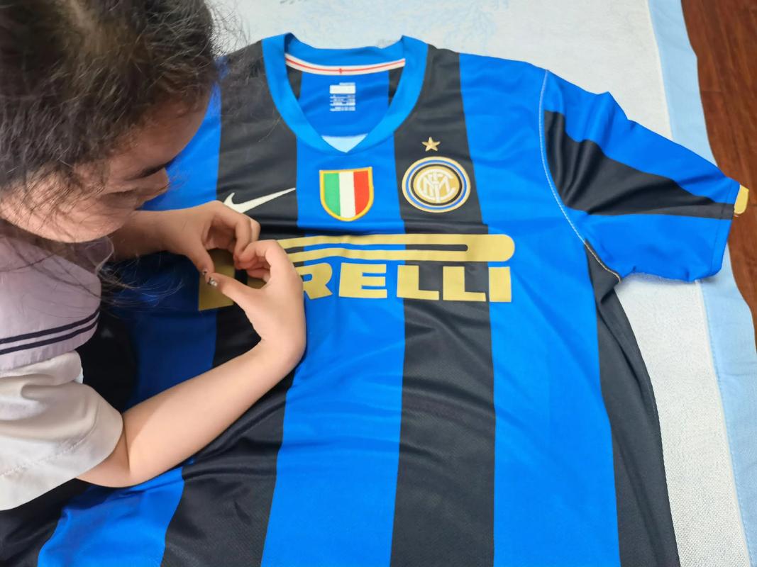 不要效仿C罗！图赫尔警告英格兰球员在世欧预末轮避免染红（别学C罗！图赫尔告诫英格兰队世欧预收官战别吃红牌）