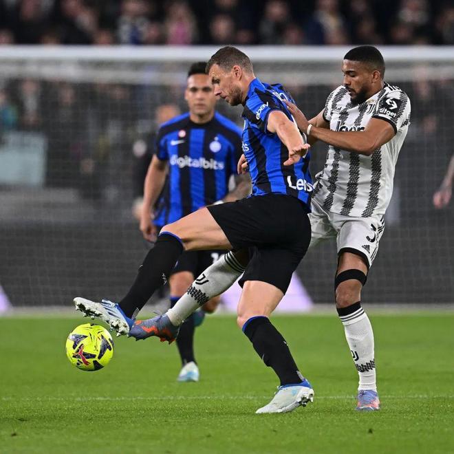 欧冠唯一0分球队，阿贾克斯首次遭遇欧战8连败（阿贾克斯欧战首次8连败，欧冠小组赛唯一零分队）