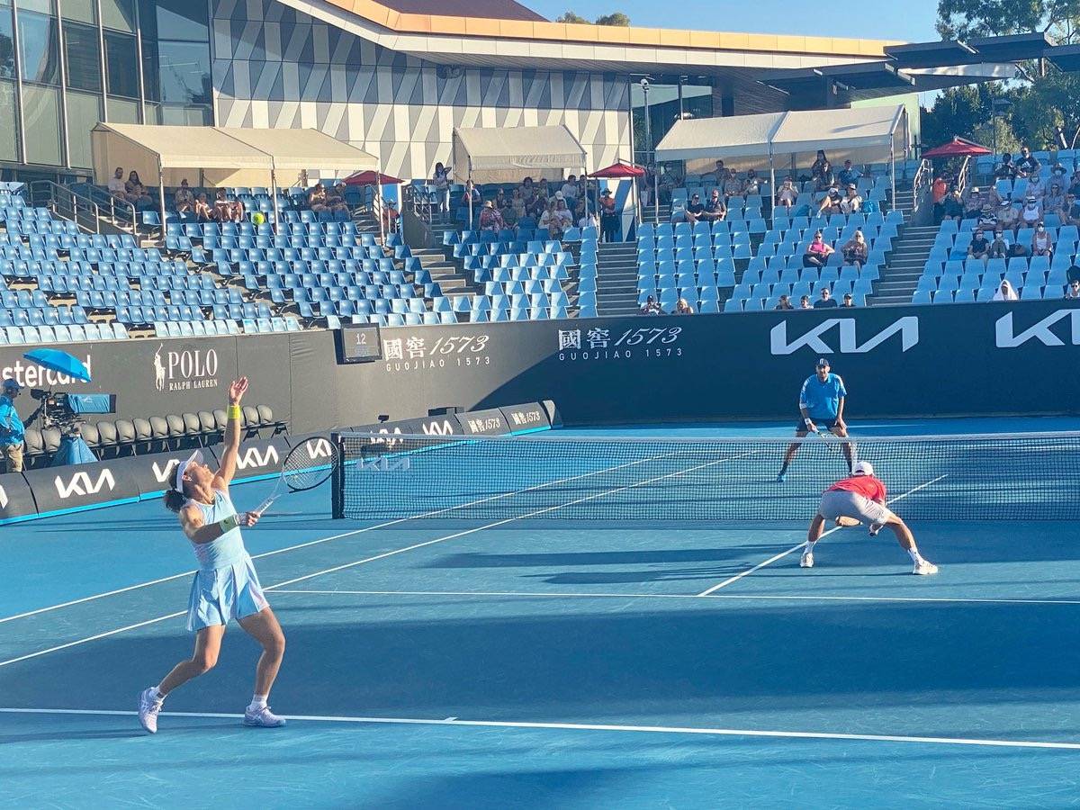 球赛事的普 球赛事的普